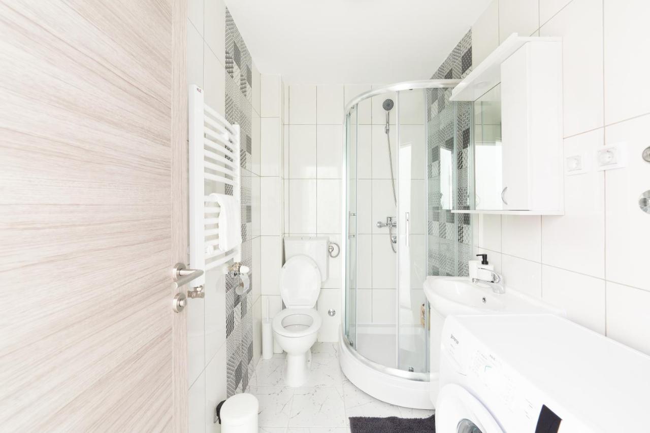 Djokic Apartments Kragujevac Ngoại thất bức ảnh