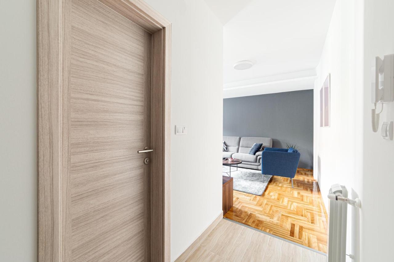 Djokic Apartments Kragujevac Ngoại thất bức ảnh